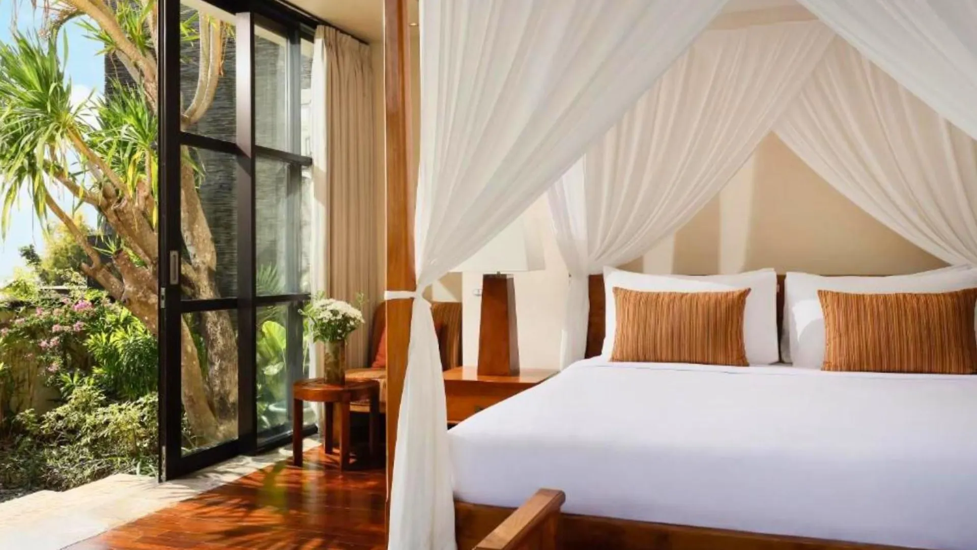 Edelweiss 4 Bedroom Private Pool Villa Ne15 Jimbaran